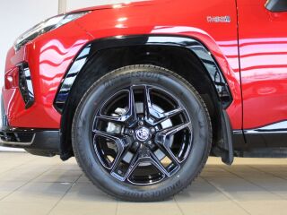 Toyota RAV4 Plug-in Hybrid GR Sport AWD 2.5 136кВ