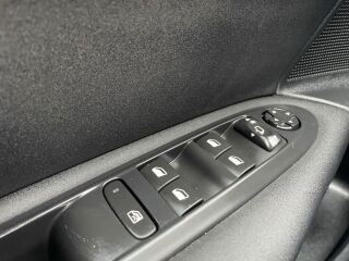 Citroen C4 1.2 96kW