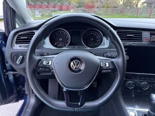 Volkswagen Golf 1.5 110кВ