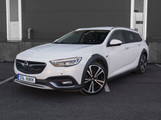 Opel Insignia Country Tourer Exclusive 2.0 R4 CDTI 125кВ