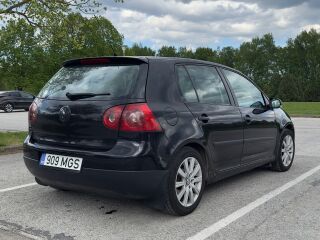 Volkswagen Golf 1.6 75kW