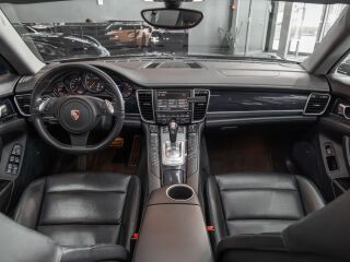 Porsche Panamera 4 3.6 220kW