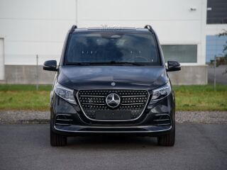 Mercedes-Benz V 300 AMG NIGHT 4MATIC FACELIFT LONG MY25 2.0 BlueTEC 174kW