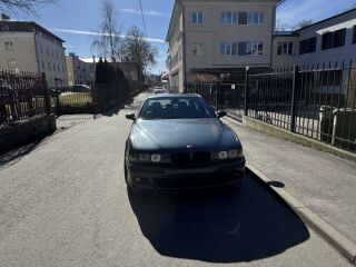 BMW M5 5.0 V8 294kW