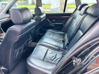 BMW 525 2.5 141kW
