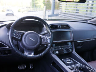 Jaguar F-Pace S 3.0 V6 283kW