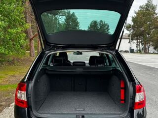 Skoda Octavia Combi Elegance 2.0 TDI 110kW