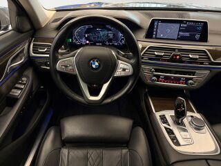 BMW 745 Le xDrive Plug-In 3.0 290кВ