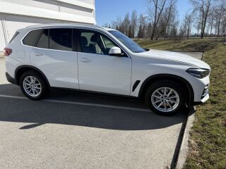 BMW X5 3.0 210кВ