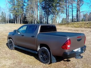 Toyota Hilux 2.4 110kW