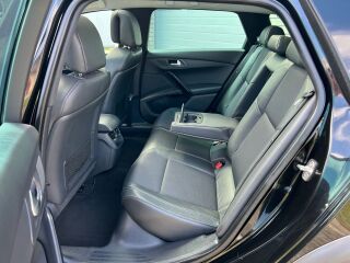 Peugeot 508 Crossover RXH HYbrid4 2.0 HDi HYbrid 120кВ