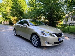 Lexus IS 250 Premium Mark&Levinson 2.5 V6 153kW