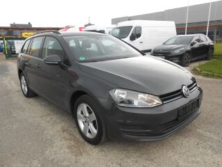 Volkswagen Golf Comfortline 1.2 77кВ