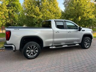 GMC Sierra 1500 4x4 4.3 V6 213кВ