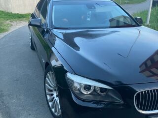 BMW 730 3.0 180кВ