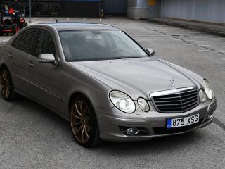 Mercedes-Benz E 320 avantgarde 3.0 165kW
