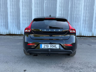 Volvo V40 Facelift SUMMUM 2.0 D2 88кВ