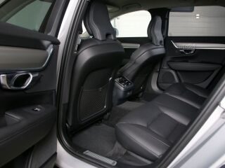 Volvo V90 Cross Country AWD PLUS BRIGHT INTELLI SAFE PRO 2.0 B4 KERS Mild Hybrid 145kW