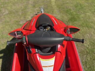 Kawasaki ULTRA 250x 1.5 R4 184kW