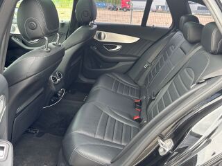 Mercedes-Benz C 220 D AMG 4MATIC 2.0 143kW