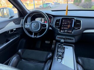 Volvo XC90 R DESIGN AWD 2.0 165kW