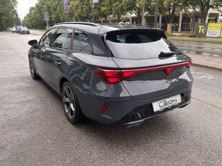 Cupra Leon Cupra 2.0 TSI 150кВ