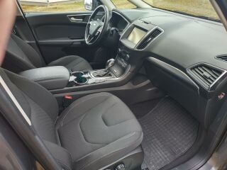 Ford S-MAX 2.0 132kW