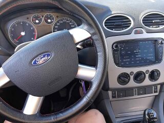 Ford Focus 1.6 74кВ
