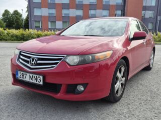 Honda Accord Limited Edition 2.4 R4 148kW