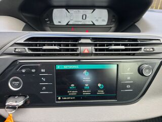 Citroen Grand C4 Spacetourer 1.2 R4 96kW