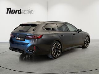 BMW 540 d xDrive Touring M-SportPro pakett 223kW