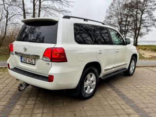Toyota Land Cruiser V8 Excutive 4.5 V8 200kW