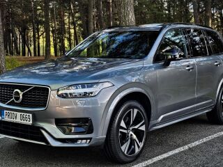 Volvo XC90 Inscription AWD R-Design 2.0 B5 KERS MildHybrid 173kW