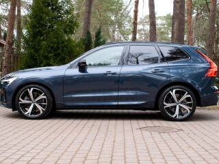 Volvo XC60 AWD B5 Ultimate DARK Intelli PRO Xenium Fullo 2.0 B5 MHEV Kerghübriid 184кВ