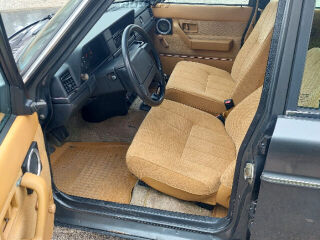 Volvo 240 2.3 85kW
