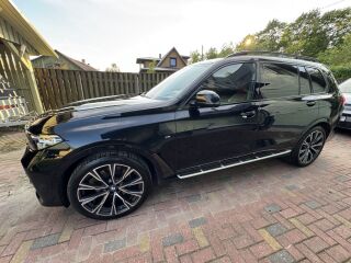 BMW X7 Final Edition 1/100 3.0 294kW