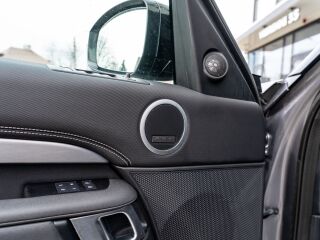 Land Rover Discovery R-DYNAMIC 3.0 183kW