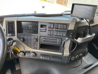 Volvo FM 460 6x2 + CARRIER SUPRA 1250 EURO 6 345kW