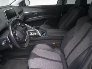 Peugeot 5008 Allure 1.6 121кВ