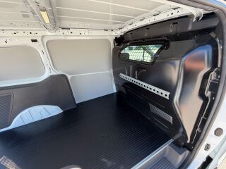 Ford Transit Connect  L2 TREND HP A8 N1 KAUBIK 1.5 R4 ECOBLUE 120 88kW