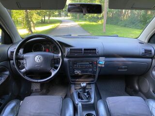 Volkswagen Passat Highline 1.9 R4 TDI 96kW