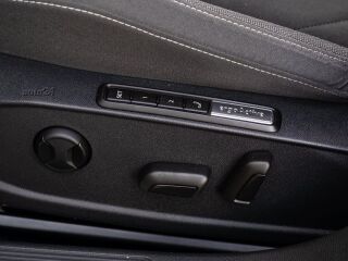 Volkswagen Golf 2.0 110kW