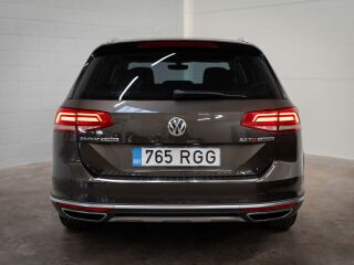 Volkswagen Passat 4Motion Alltrack 2.0 TDi 140kW