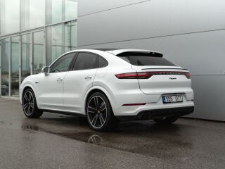Porsche Cayenne E-Hybrid Coupe 3.0 340kW