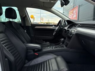 Volkswagen Passat 4-MOTION HIGHLINE 2.0 R4 TDI 140kW