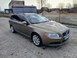 Volvo V70 Momentum 2.0 D3 120kW