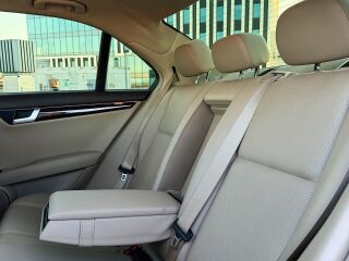 Mercedes-Benz C 300 3.5 V6 225kW