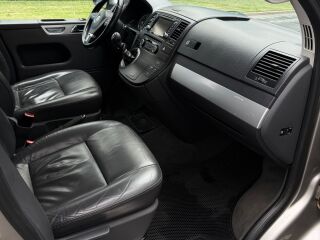 Volkswagen Multivan Highline 4motion 2.0 132кВ