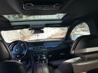 BMW 750 4.4 300kW