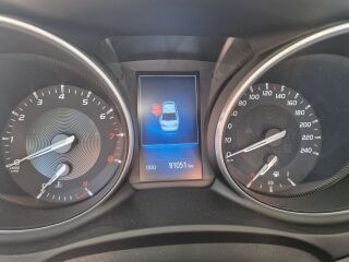 Toyota Avensis 1.8 108кВ